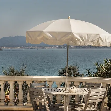 Du 5* Roquebrune-sur-Argens