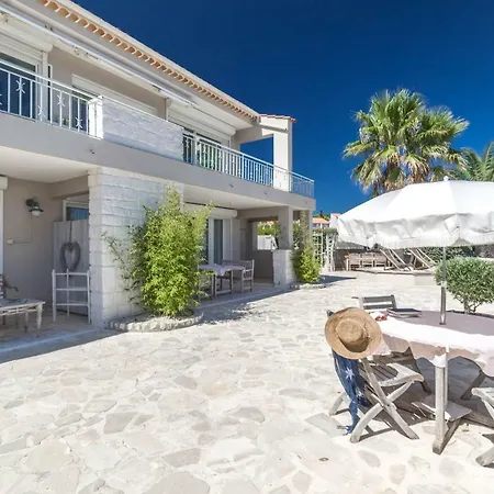 Bed and Breakfast Du 5*